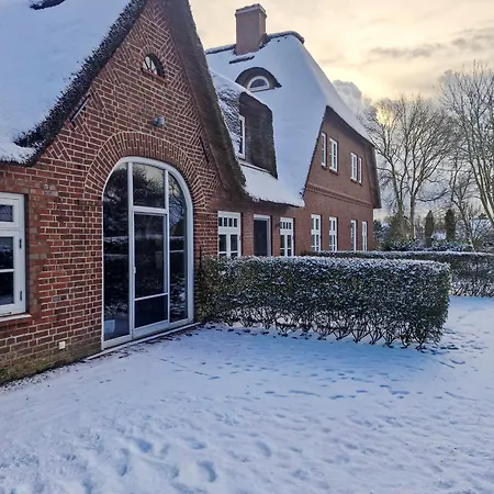 Altes Pastorat Altes Pastorat 4 * Böhl